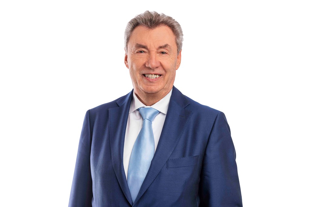 Reiwag GF Viktor Wagner freut sich über den Millionensprung. © Reiwag