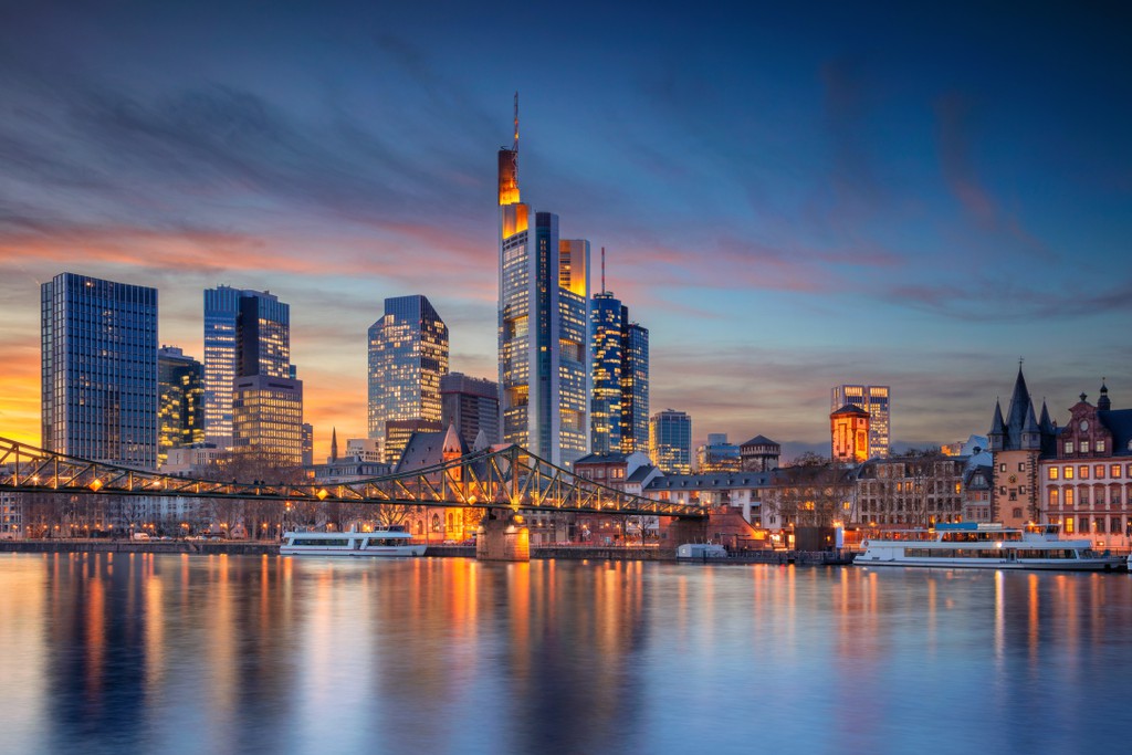 Frankfurter Büromarkt belebt sich © AdobeStock