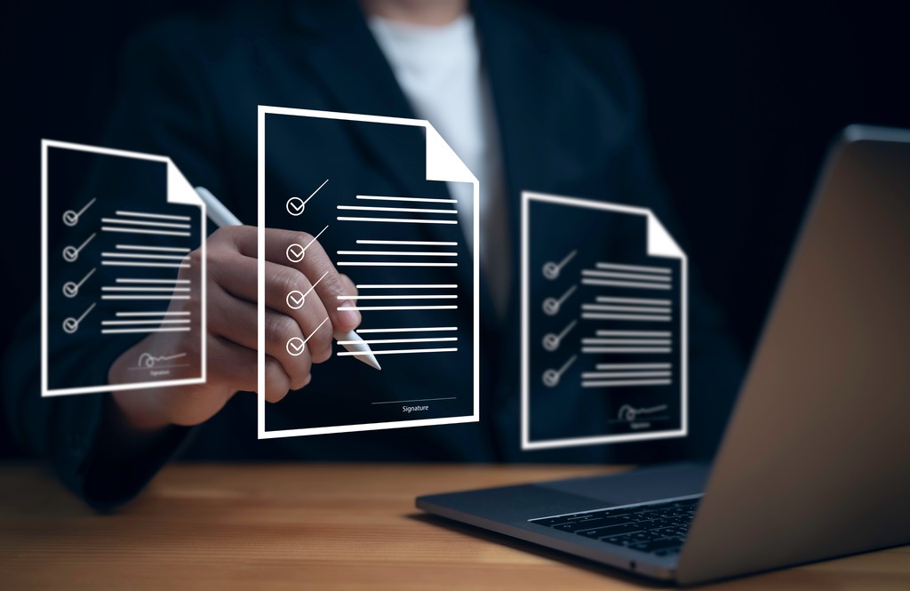 Das Bauwerksbuch bringt neue Dokumentationspflichten © Adobe Stock