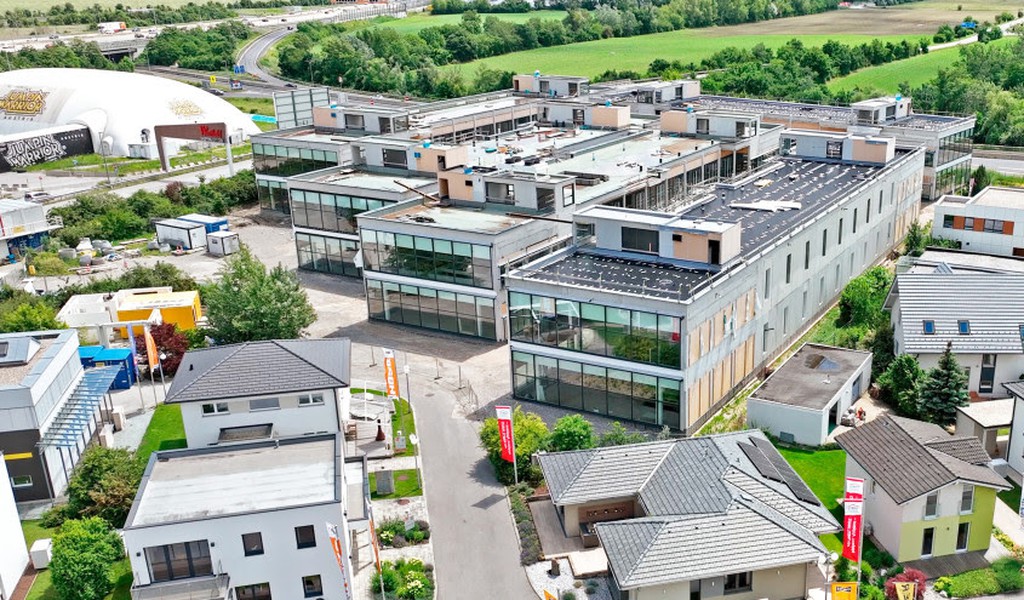 Bauzenrtrum startet in Blauer Lagune © Blaue Lagune