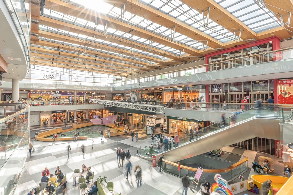  Mieter von Shopping Malls und Fachmarktzentren werden zu ihrer Zufriedenheit befragt. © Florian Proprenter