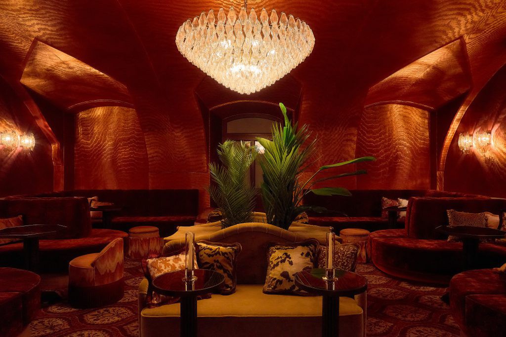 Die Bar „Le Fou“  © Eat Butter First