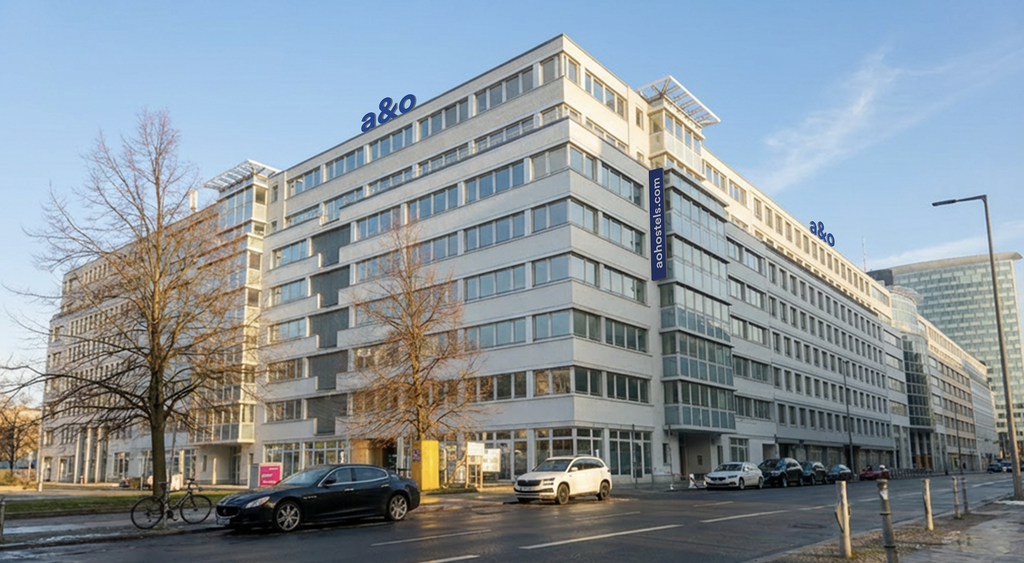 Europas größtes Hostel eröffnet 2027 in Berlin-Kreuzberg: das a&o Berlin Checkpoint Charlie © a&o