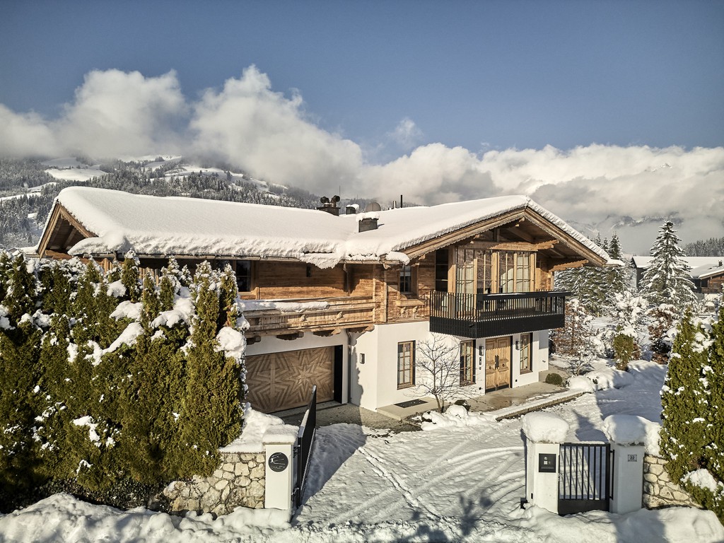 Einfamilienhäuser in Kitzbühel können Spitzenpreisen bis zu 20 Millionen Euro bringen. © Engel & Völkers Tirol