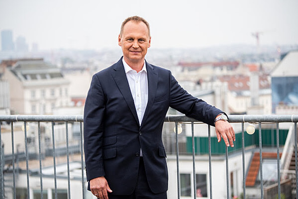 Karl Maria Pfeffer feiert © RPHI