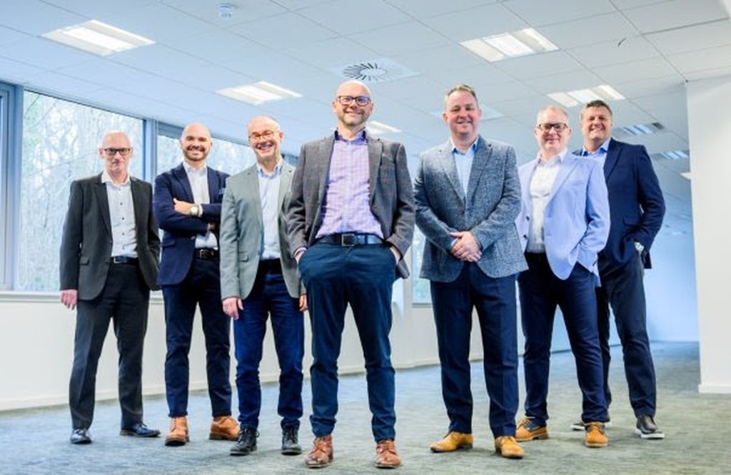 Alan Affleck (Partner von RSP), Barry McAvoy (Partner von RSP), Ian Rogers (Partner von RSP), Kenneth Wood (Geschäftsführer von Drees & Sommer UK und Partner von Drees & Sommer), Graeme Fraser (Partner von RSP), Craig Dickson (Partner von RSP), Neil Fyles (Geschäftsführer von Drees & Sommer UK) © RSP – Part of Drees & Sommer, Drees & Sommer  
  © Drees & Sommer